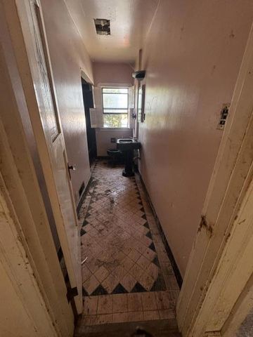 69 D Street, Vallejo, CA 94590