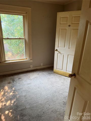 402 Lincoln Street, Belmont, NC 28012
