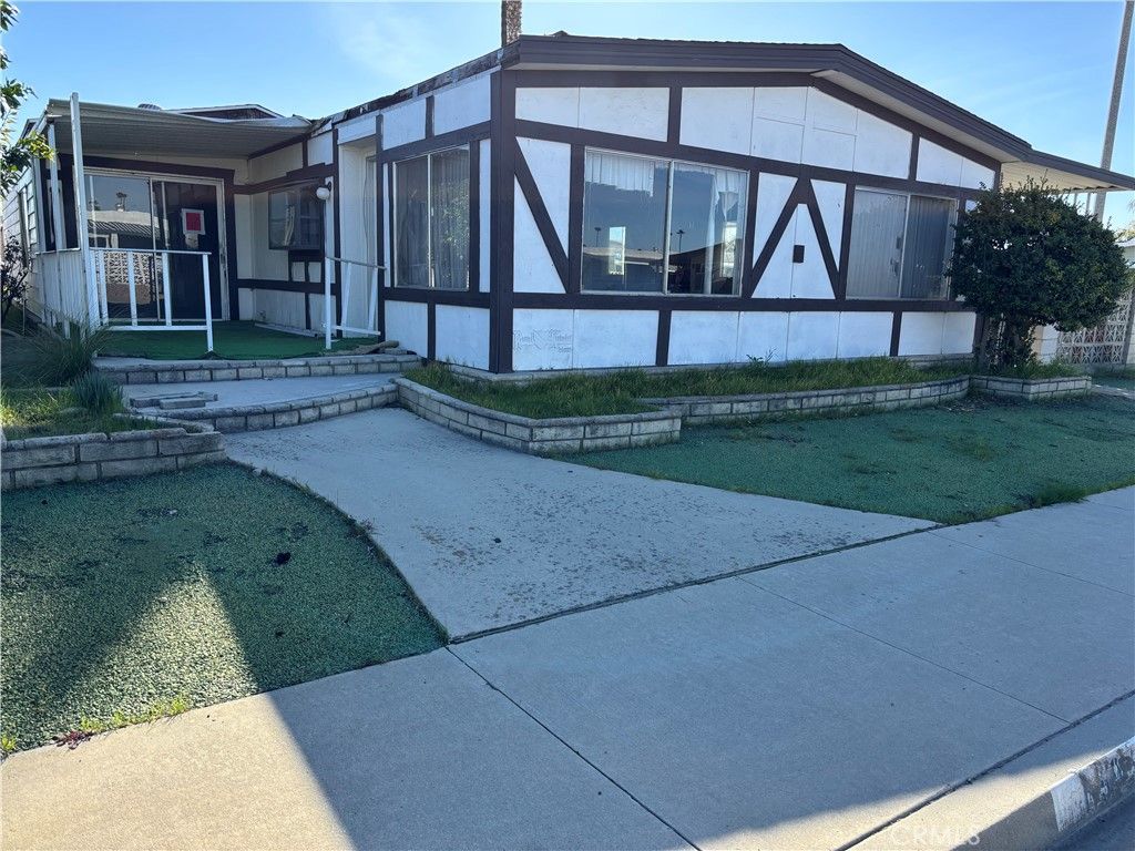 1199 San Marcos, Hemet, CA 92543