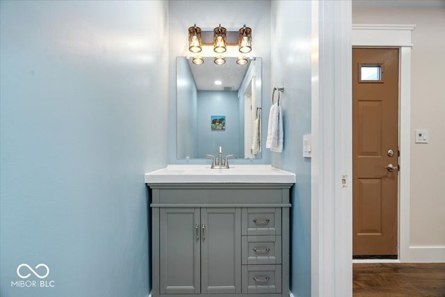 4229 Trace Wood Drive, Indianapolis, IN 46254