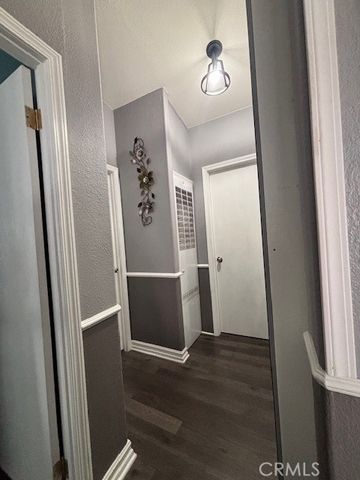 7560 Woodman 75, Van Nuys, CA 91405