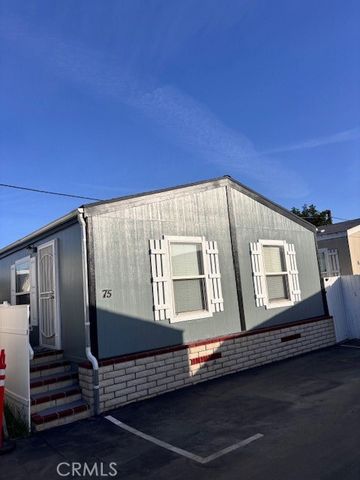 7560 Woodman 75, Van Nuys, CA 91405