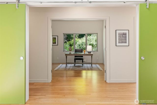 13123 Phelps Road NE, Bainbridge Island, WA 98110