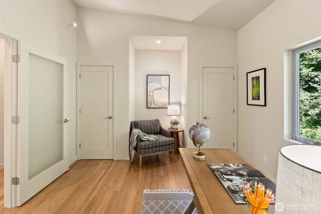13123 Phelps Road NE, Bainbridge Island, WA 98110