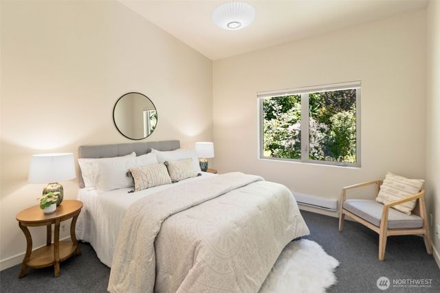 13123 Phelps Road NE, Bainbridge Island, WA 98110