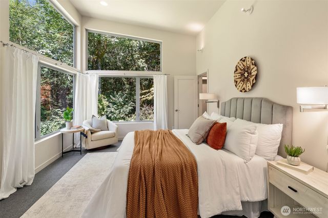 13123 Phelps Road NE, Bainbridge Island, WA 98110