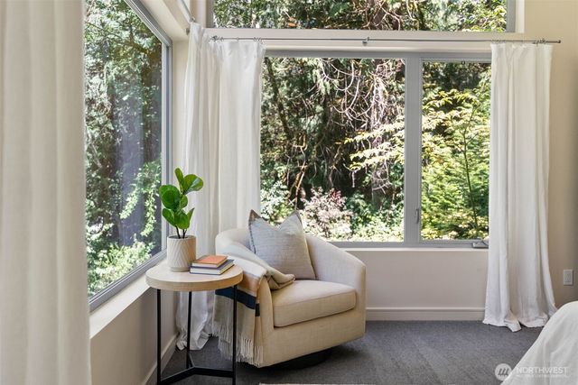 13123 Phelps Road NE, Bainbridge Island, WA 98110