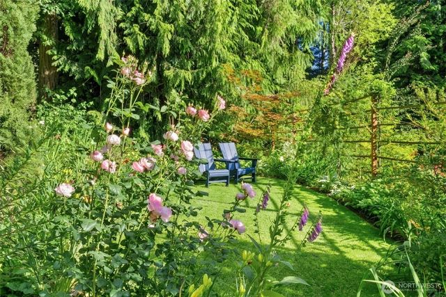 13123 Phelps Road NE, Bainbridge Island, WA 98110