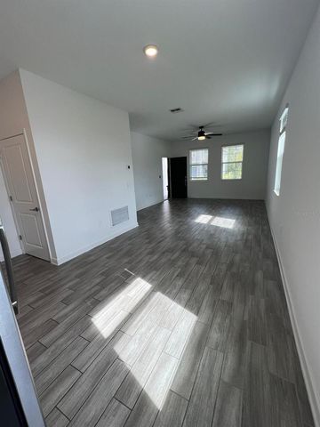 2817 CAMDEN WAY, Davenport, FL 33837