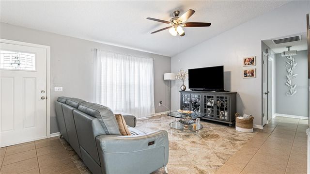 15106 SW 38TH CIRCLE, Ocala, FL 34473