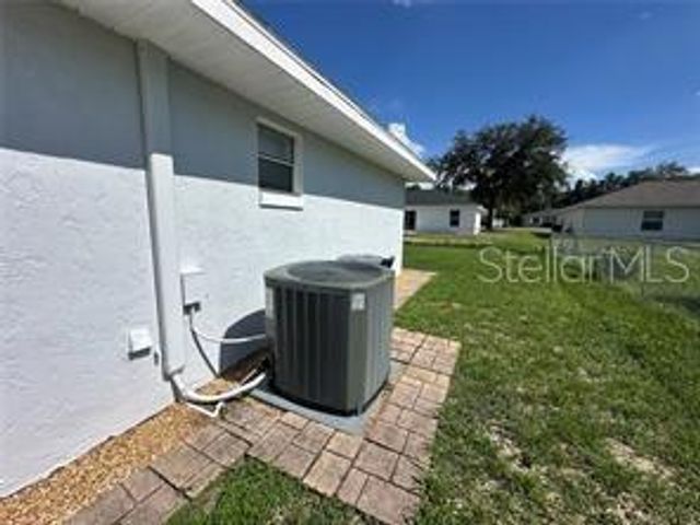 15106 SW 38TH CIRCLE, Ocala, FL 34473