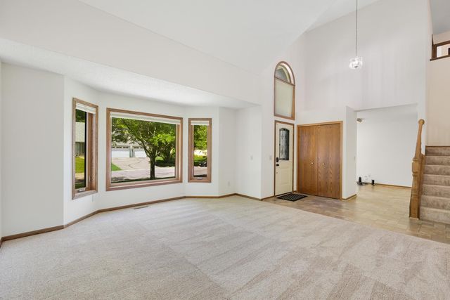 12930 Emmer Place, Apple Valley, MN 55124