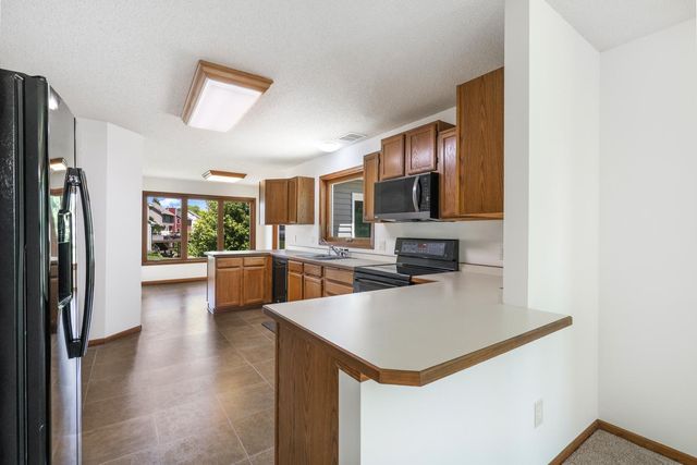 12930 Emmer Place, Apple Valley, MN 55124
