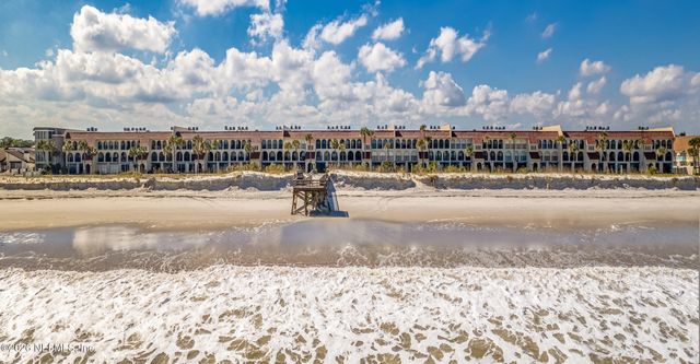 10 10TH Street 9B, Atlantic Beach, FL 32233
