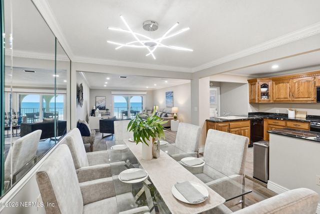 10 10TH Street 9B, Atlantic Beach, FL 32233
