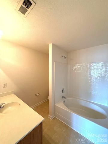4606 Kingsland Court, Charlotte, NC 28269
