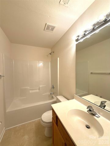 4606 Kingsland Court, Charlotte, NC 28269
