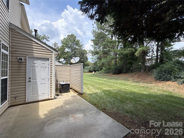 4606 Kingsland Court, Charlotte, NC 28269