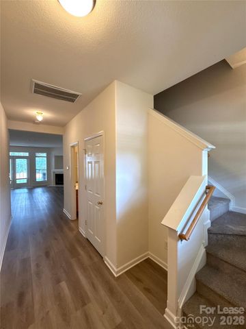 4606 Kingsland Court, Charlotte, NC 28269