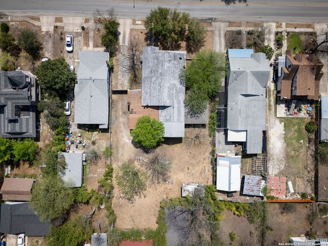 1907 W WOODLAWN AVE, San Antonio, TX 78201