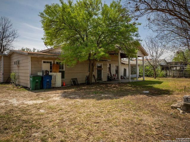 1907 W WOODLAWN AVE, San Antonio, TX 78201