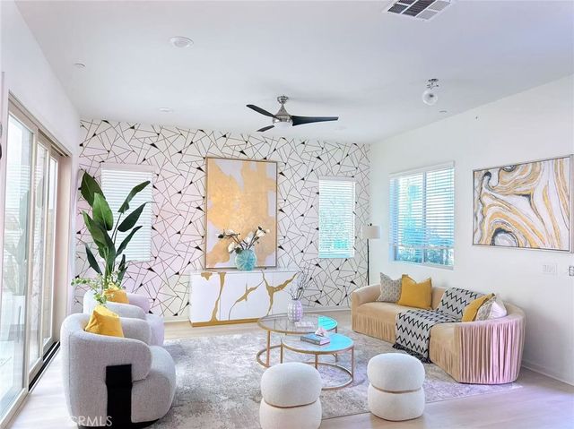 112 Stellar, Irvine, CA 92618