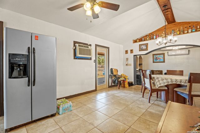 1707 Del Sol, San Antonio, TX 78227