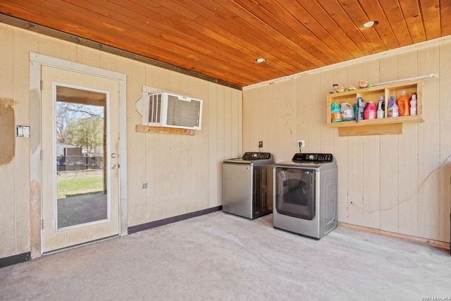 1707 Del Sol, San Antonio, TX 78227