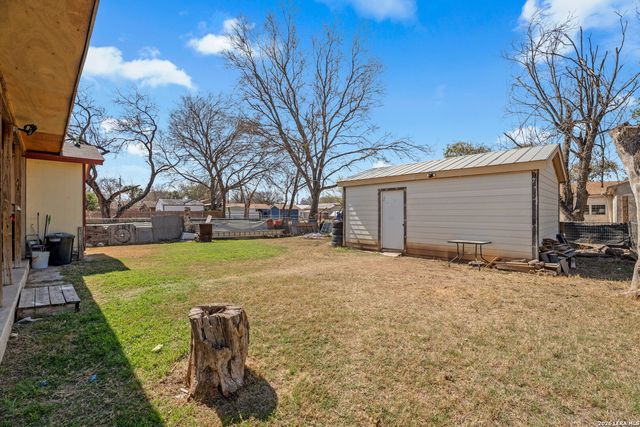 1707 Del Sol, San Antonio, TX 78227