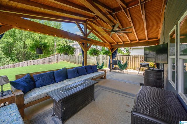 1148 PINE VALLEY DRIVE, Calera, AL 35040