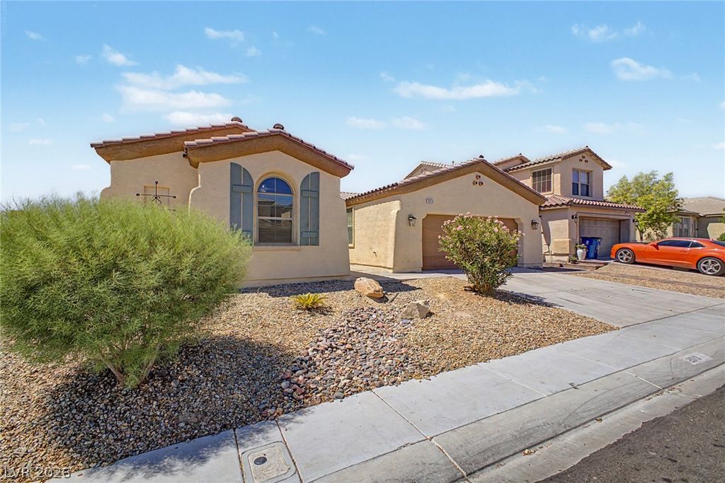 2013 Alamo Heights Avenue, North Las Vegas, NV 89031 — photo 5