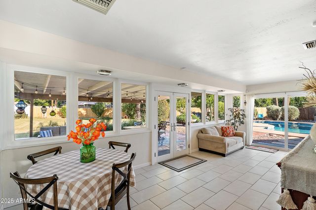 8051 N 14TH Avenue, Phoenix, AZ 85021