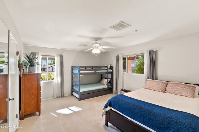 8051 N 14TH Avenue, Phoenix, AZ 85021