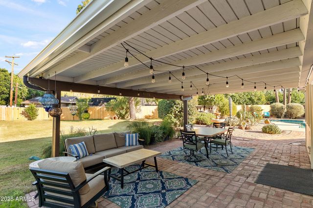 8051 N 14TH Avenue, Phoenix, AZ 85021