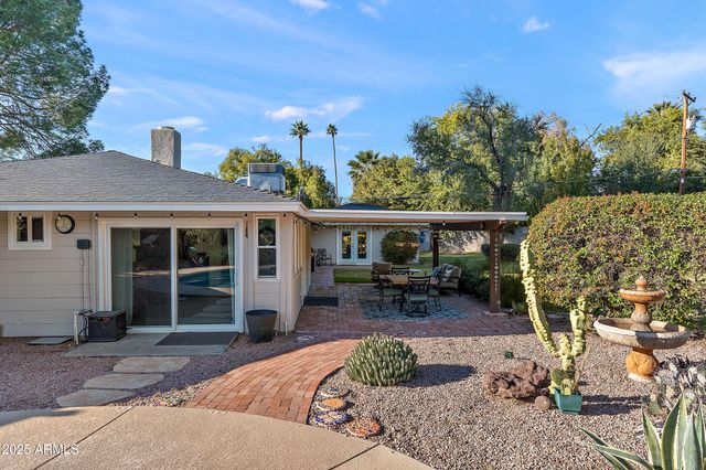 8051 N 14TH Avenue, Phoenix, AZ 85021