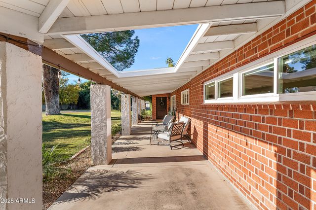 8051 N 14TH Avenue, Phoenix, AZ 85021