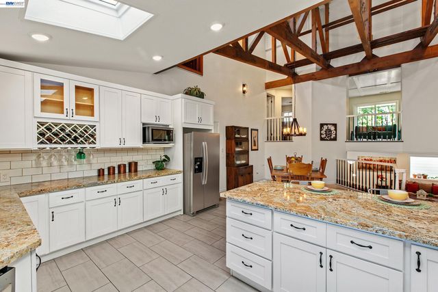 1932 College Ave, Livermore, CA 94550