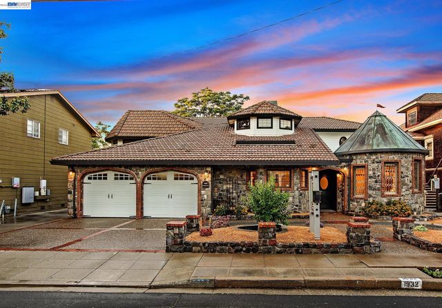 1932 College Ave, Livermore, CA 94550