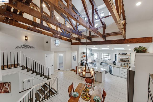 1932 College Ave, Livermore, CA 94550