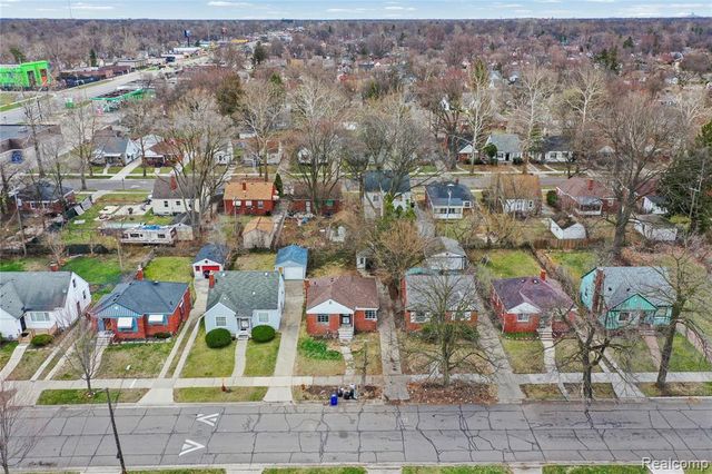 18734 Stahelin Avenue, Detroit, MI 48219