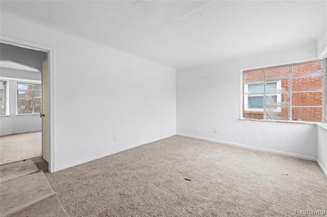 18734 Stahelin Avenue, Detroit, MI 48219