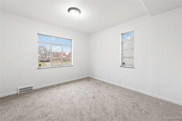 18734 Stahelin Avenue, Detroit, MI 48219