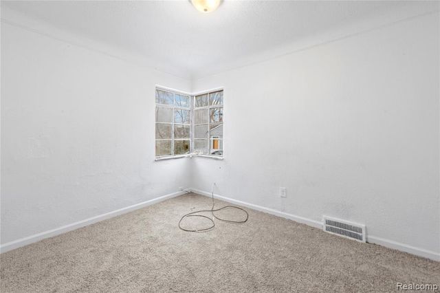 18734 Stahelin Avenue, Detroit, MI 48219