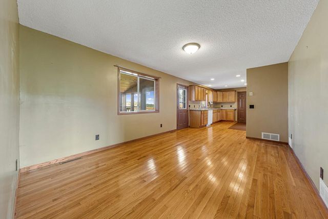 8325 Hennepin Way, Morristown, MN 55052