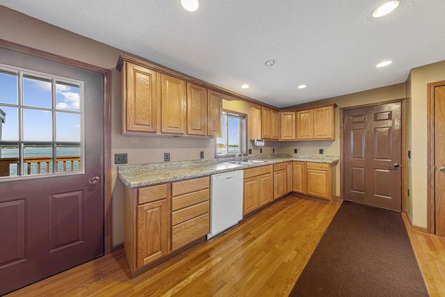 8325 Hennepin Way, Morristown, MN 55052