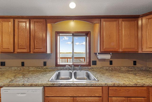 8325 Hennepin Way, Morristown, MN 55052