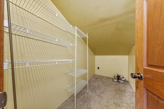 8325 Hennepin Way, Morristown, MN 55052