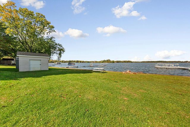 8325 Hennepin Way, Morristown, MN 55052