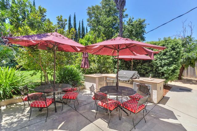 4960 Paloma Ave, Carmichael, CA 95608