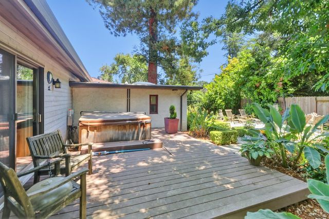 4960 Paloma Ave, Carmichael, CA 95608